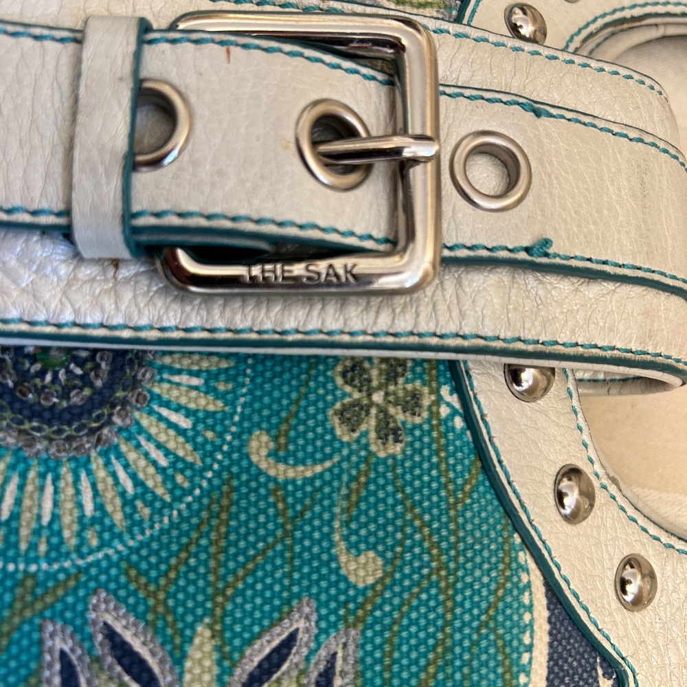 šš»- THE SAK Summer Handbag | Purse | Shoulder Bag Hight blu/white flower pr⦠- Picture 3 of 9